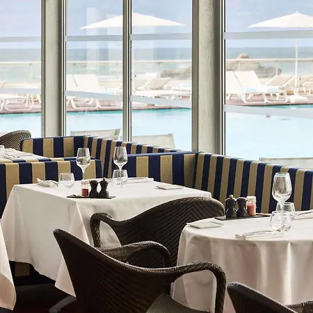 ホテル ソフィテル レ ミラマー タラッサ