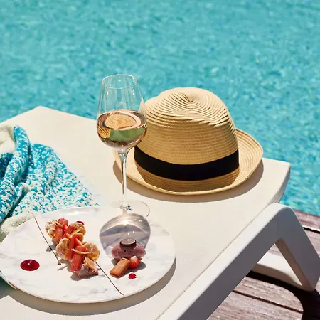 索菲特币艾日兹米拉玛尔塔拉斯酒店 酒店