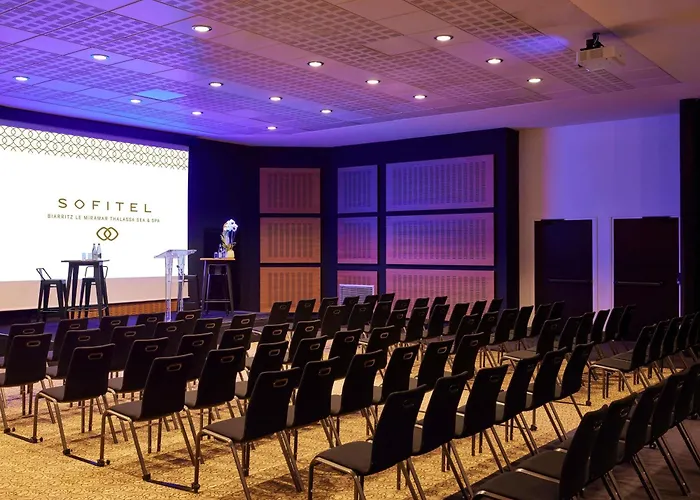 Hotell Sofitel Le Miramar Thalassa 5*