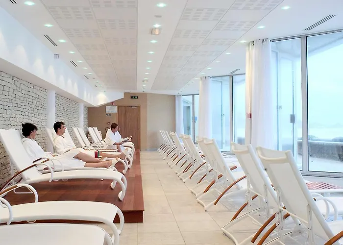 Hotell Sofitel Le Miramar Thalassa 5*