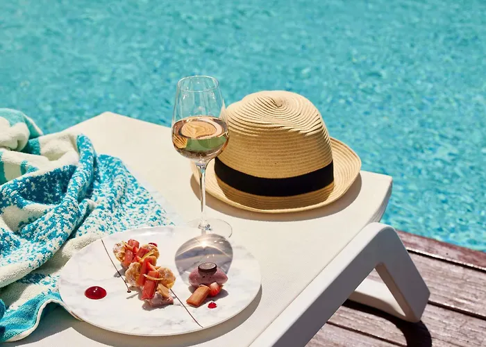 Sofitel Le Miramar Thalassa Отель